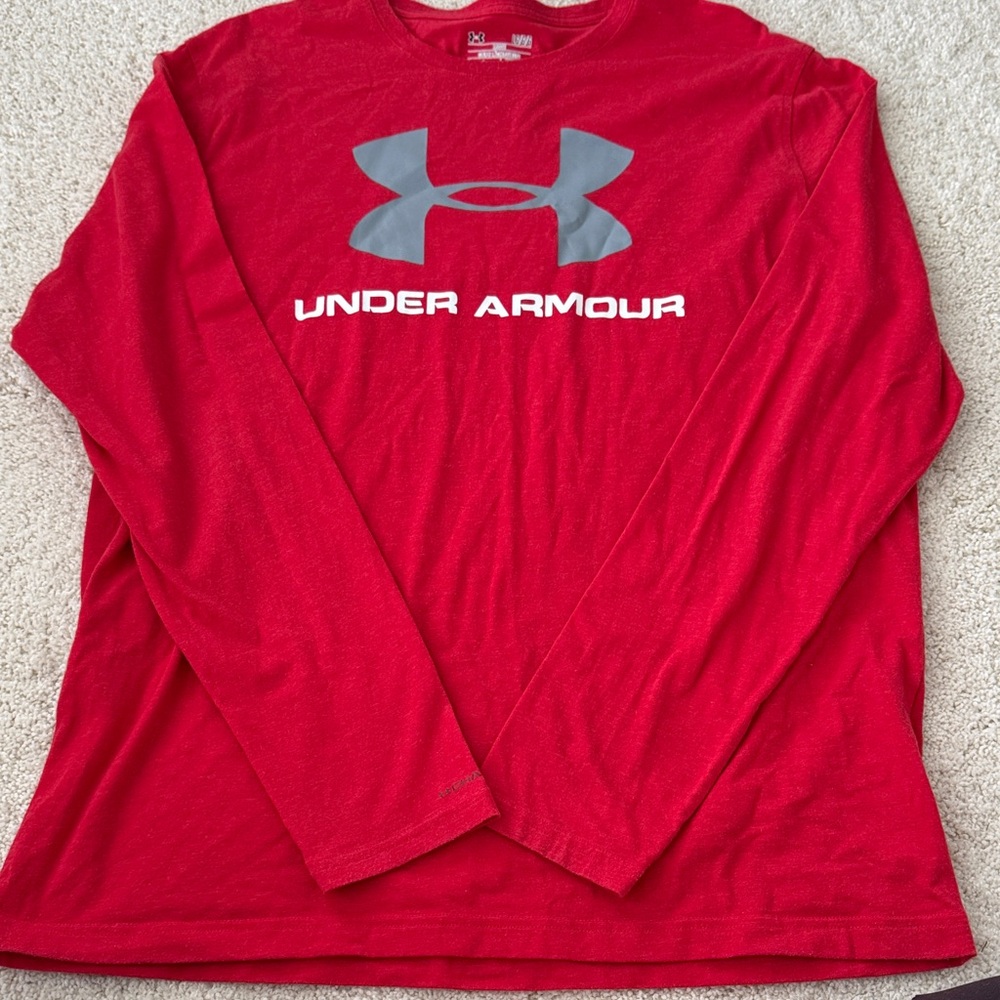 Under Armour Men's Red Long Sleeve Tee